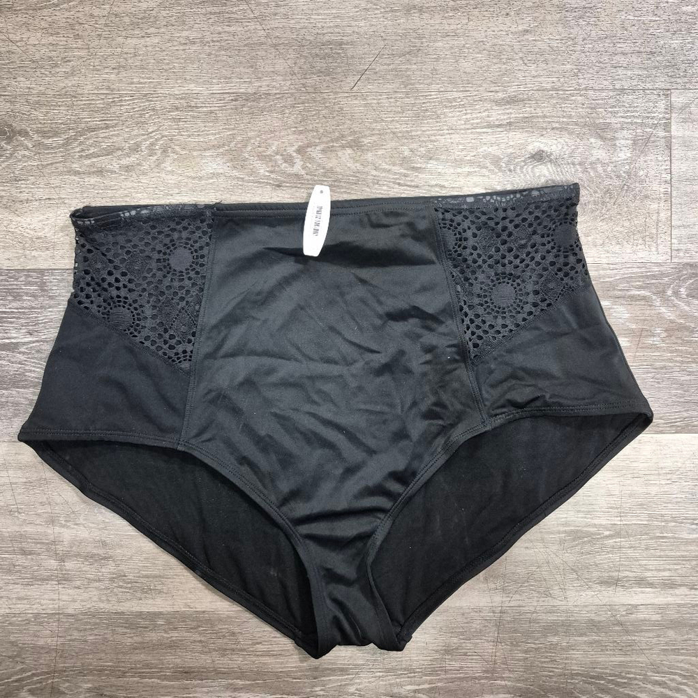 Women's Adore Me Panties Size 2X‎ Black